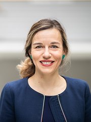 Portrait von Prof. Dr. Sophie Witt